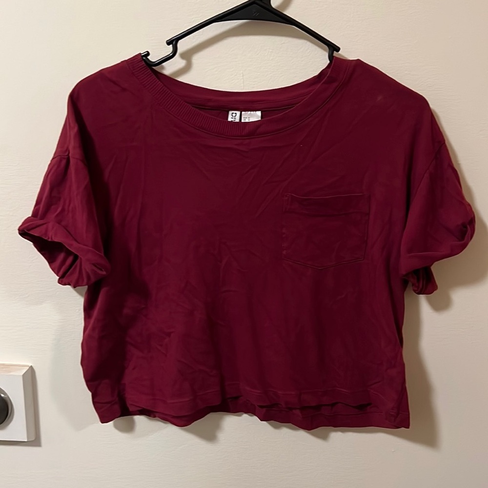 H&M medium maroon crop top